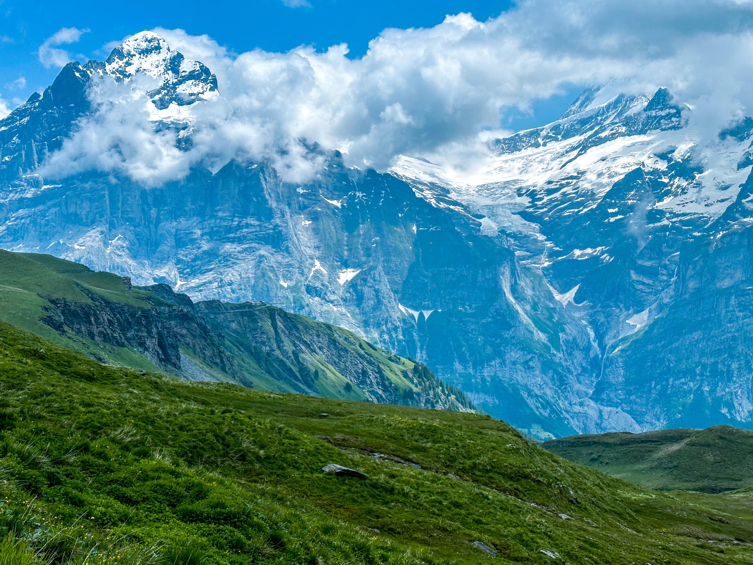 Panoramic views from the Bachalpsee hike over Grindelwald.