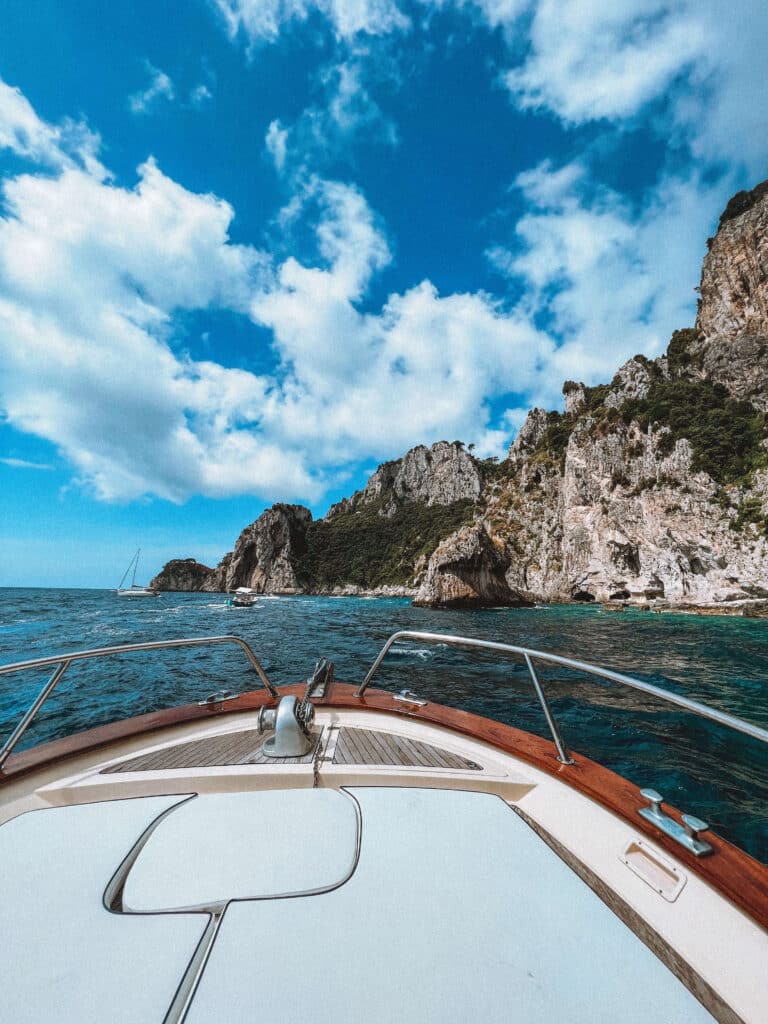 en route to the grotta bianca