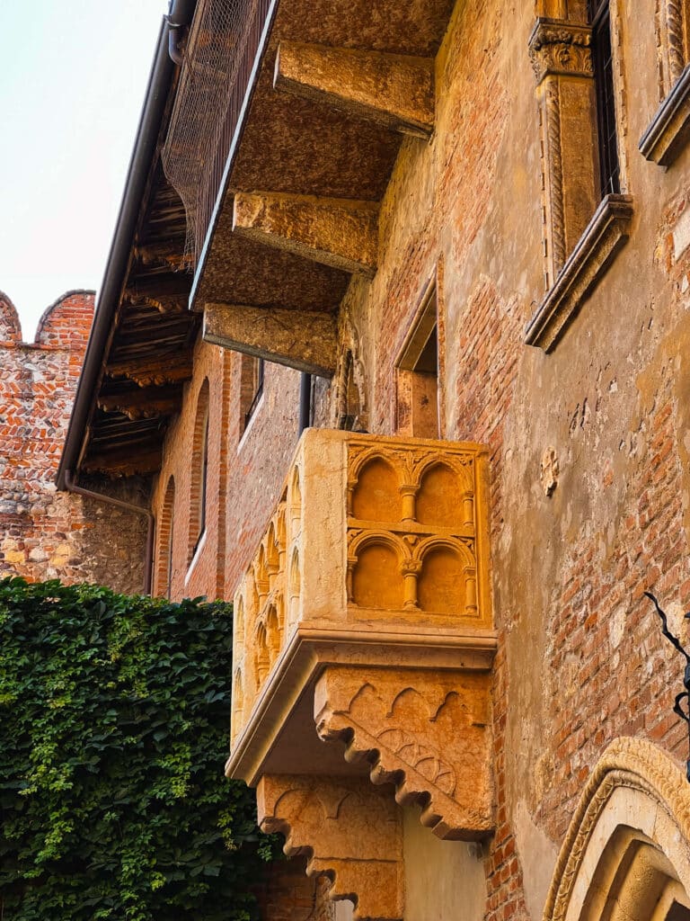 A close up view of the sarcophagus balcony at the Casa di Giuliette Museum in Verona