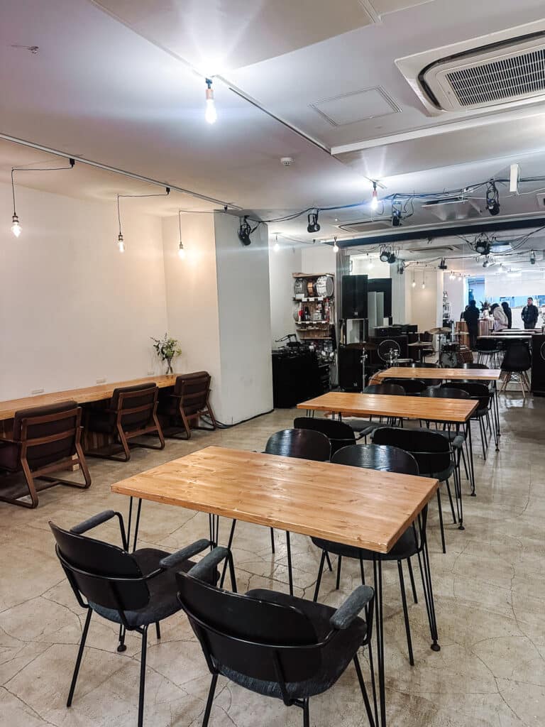 Interior of the NODE cafe in Sapporo, with an industrial interior design.