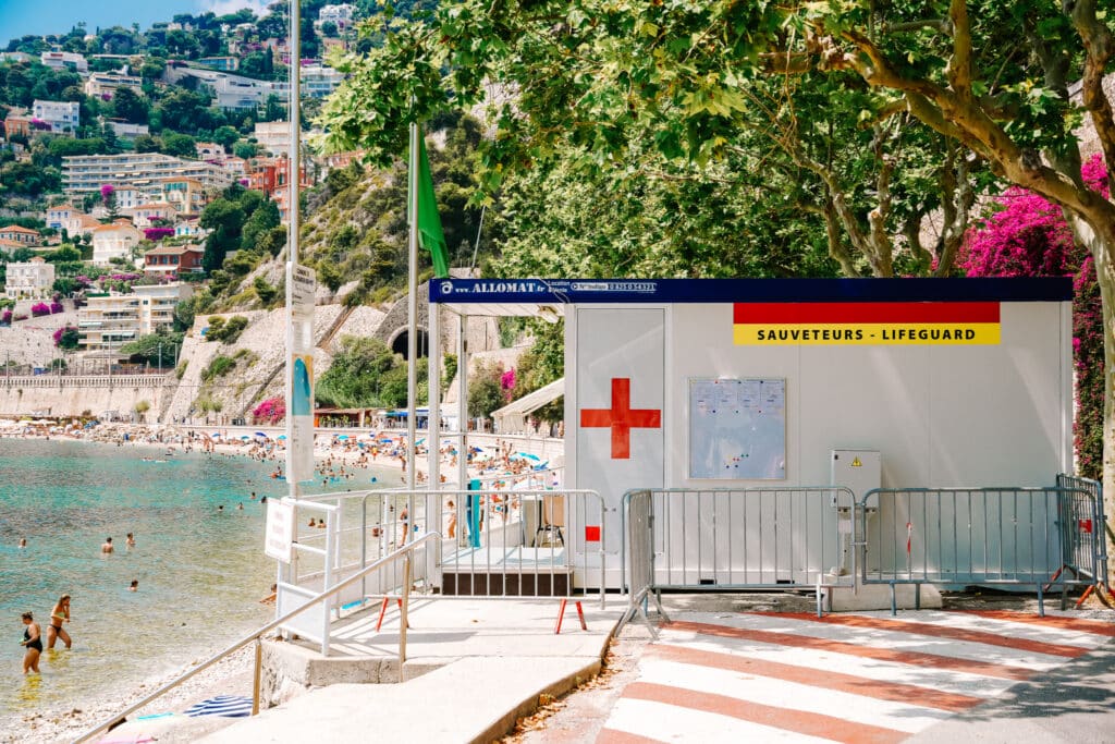 The lifeguard hut on the beach at Plage des Marinières in Villefranche-sur-Mer